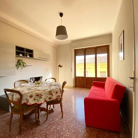 Comodo E Pratico Nel Cuore Pulsante Di Apartman