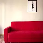 Comodo E Pratico Nel Cuore Pulsante Di アパート ピサ