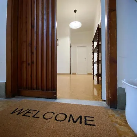 Comodo E Confortevole Nel Cuore Pulsante Di Apartment Pisa