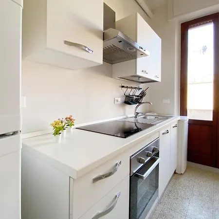 Appartement Comodo E Pratico Nel Cuore Pulsante Di
